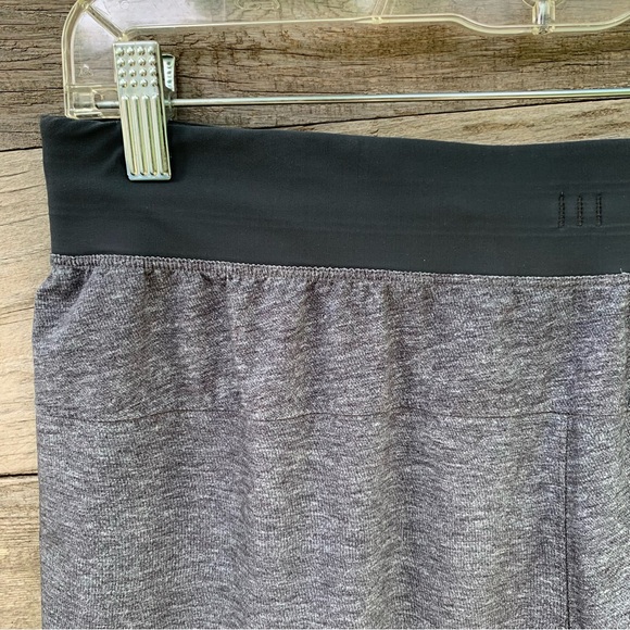 Lululemon THE Short Men M Linerless 9” Updated Heather Texture Printed Grey Coal - Picture 10 of 13